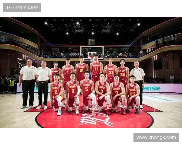 中国男篮迎战世界强队,备战世界杯阵容曝光,球迷期待新星崭露头角 中国男篮迎战世界强队,备战世界杯阵容曝光,球迷期待新星崭露头角