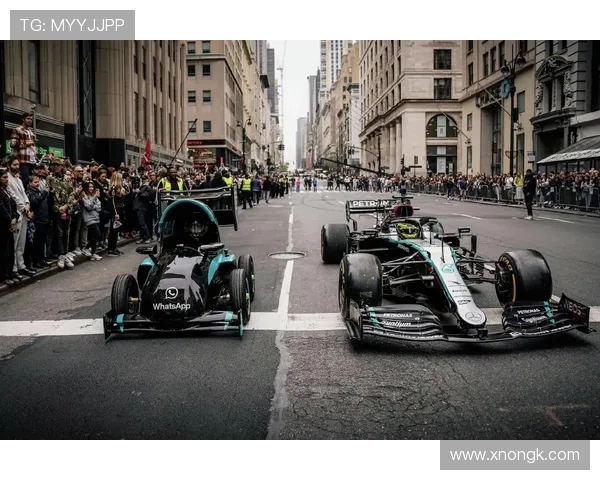 新赛季F1风云再起 车手争锋赛道规则全面升级引关注全球热议 新赛季F1风云再起 车手争锋赛道规则全面升级引关注全球热议