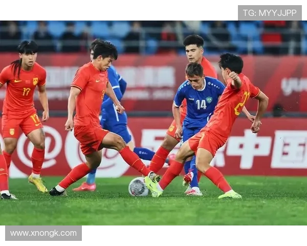 中国足球队迎战亚洲杯，主帅谈阵容调整与备战策略