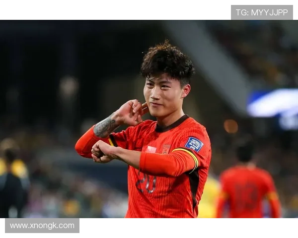 国足世预赛关键战告捷年轻阵容展现韧性球迷期待未来发展新方向